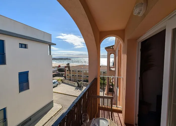 Livingtarifa Nomada * Tarifa