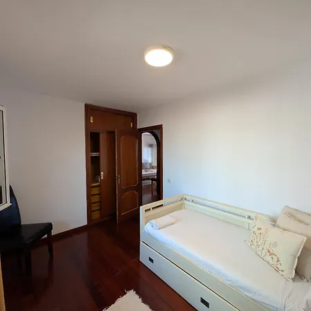 Livingtarifa Nomada Ταρίφα