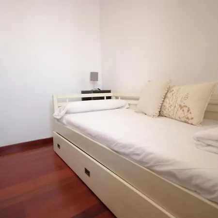 Livingtarifa Nomada